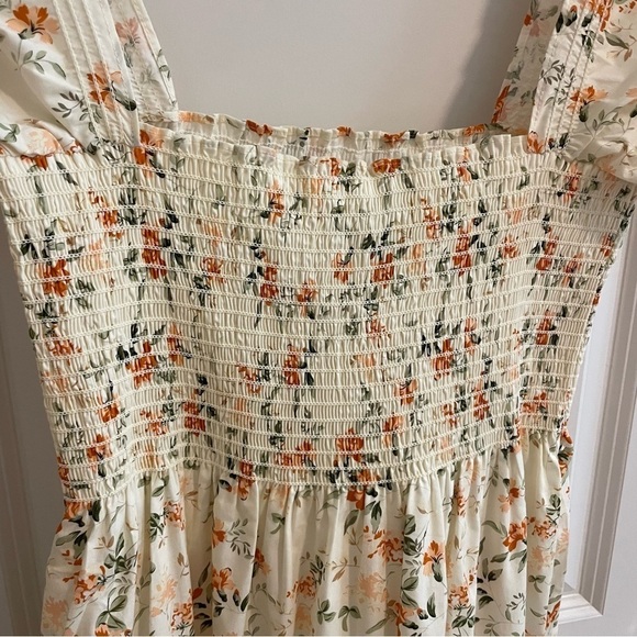 NWT O.P.T. Floral Print Smocked Dress Cream Size Medium - Picture 3 of 10